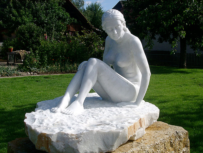 Galathea Skulptur Frauenfigur